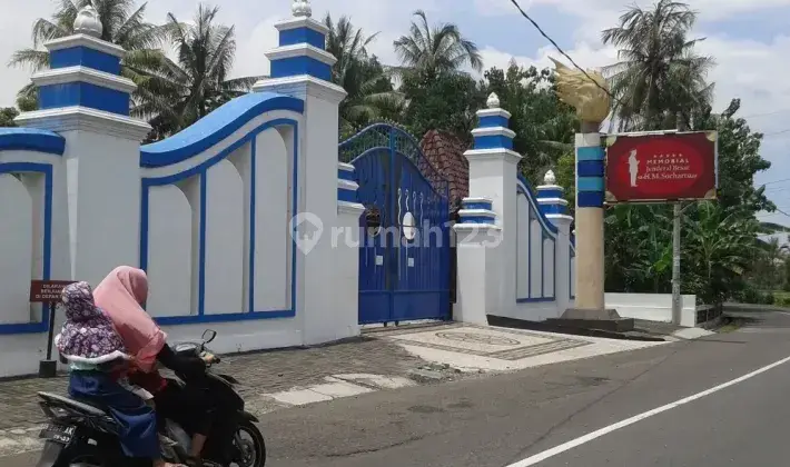 Dijual Tanah Dekat Museum Suharto Jalan Bibis 1