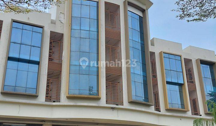 Ruko Gandeng Ukuran 10x17,5 4,5 Lantai Include Lift +AC Brand New 1