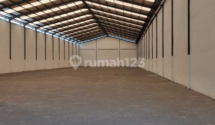 Cikupa Warehouse Area 4000m2 Fits 40Ft Containers Suitable for Industry