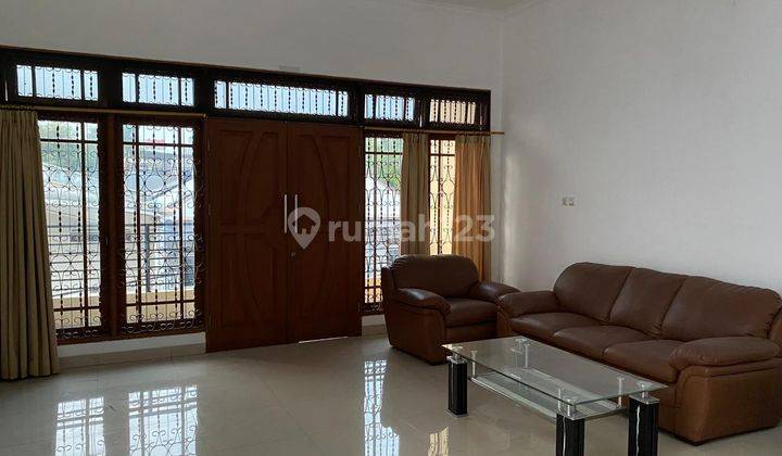 Rumah Pluit Ukuran 10x23 2 Lantai Unit Bagus Siap Huni 1