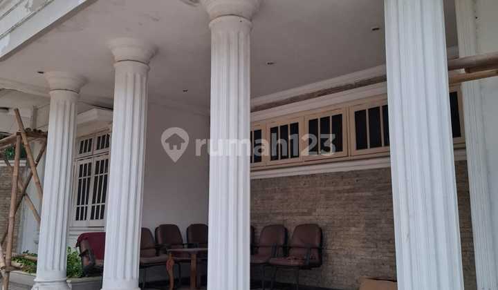 Rumah Kebayoran Baru Luas 800m2 2 Lantai Hadap Jalan Ready Unit 2