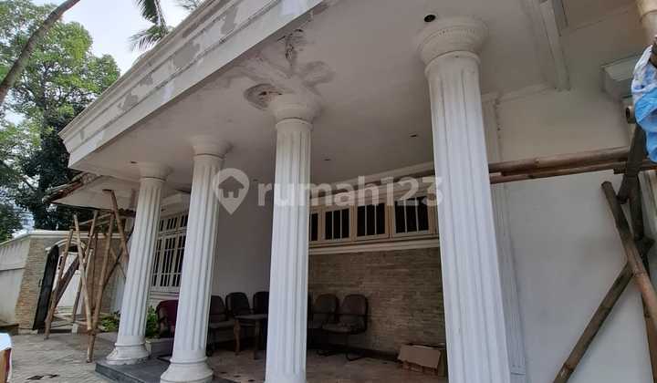 Rumah Kebayoran Baru Luas 800m2 2 Lantai Hadap Jalan Ready Unit