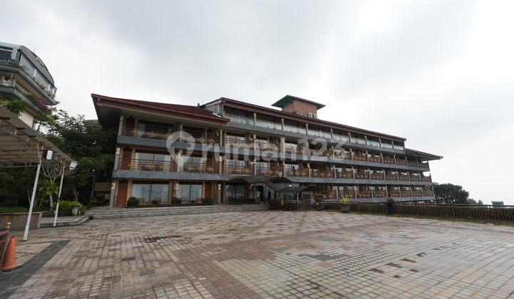 Cisarua Bogor 3-Star Hotel, Total of 479 Rooms, Suitable for Investment. Cisarua Bogor 3-Star Hotel, Total of 479 Rooms, Suitable for Investment.