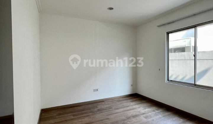 Rumah Golf Island PIK Ukuran 8x15 2 Lantai Siap Huni Best Price 2