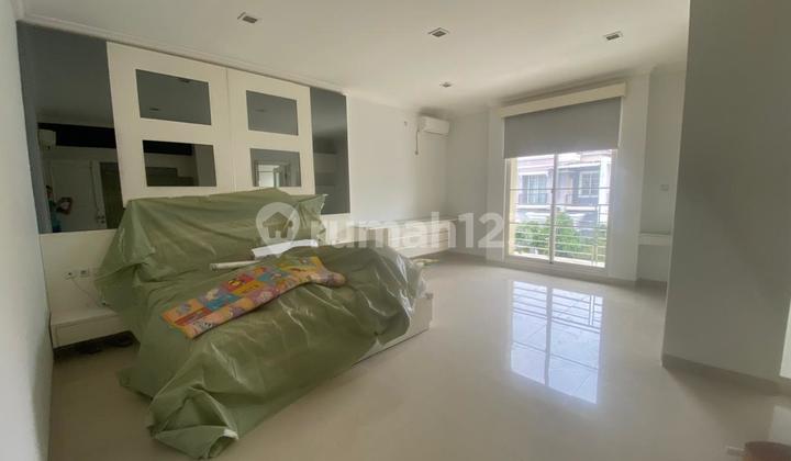 Rumah BGM PIK Ukuran 10x23 2,5 Lantai Sudah Renov SHM Bisa KPR Rumah BGM PIK Ukuran 10x23 2,5 Lantai Sudah Renov SHM Bisa KPR