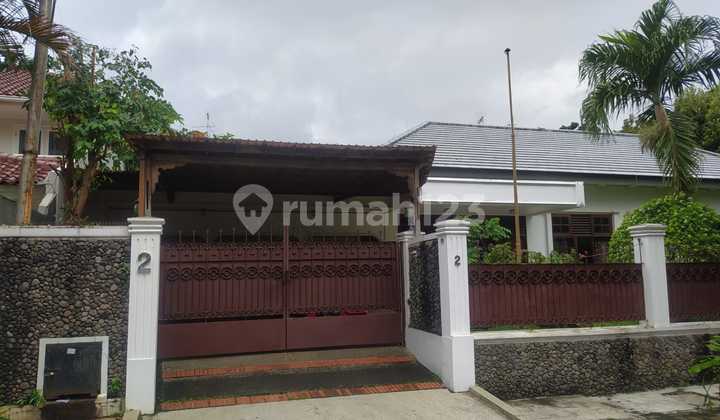 Menteng House 885m2 Spacious Luxurious Design Strategic Location Already SHM 2