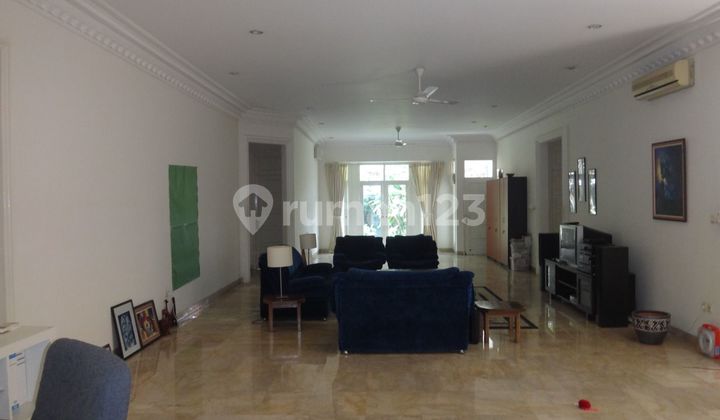 Rumah Cilandak Luas 725m2 Ada Swimming Pool Semi Furnis Siap Huni 2