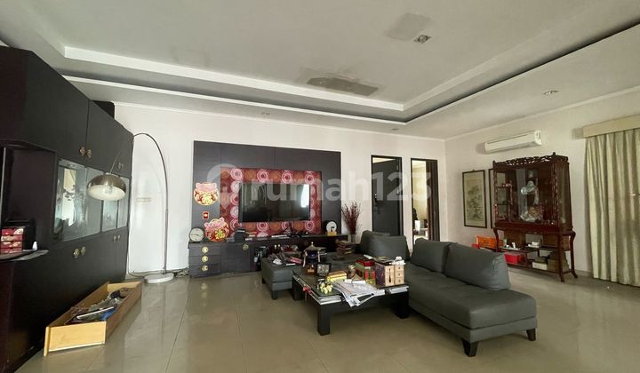 Rumah Pluit Ukuran 15x35 2,5 Lt Semi Furnish Bisa buat Usaha