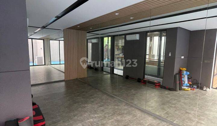 Rumah Lyndon Nava Park Bsd Luas 495m2 3lt Furnish Ada Gym +Pool 2