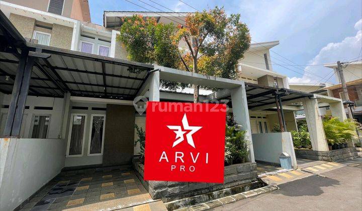 Dijual Rumah Nyaman & Strategis Di Jatimurni. Kota Bekasi 1