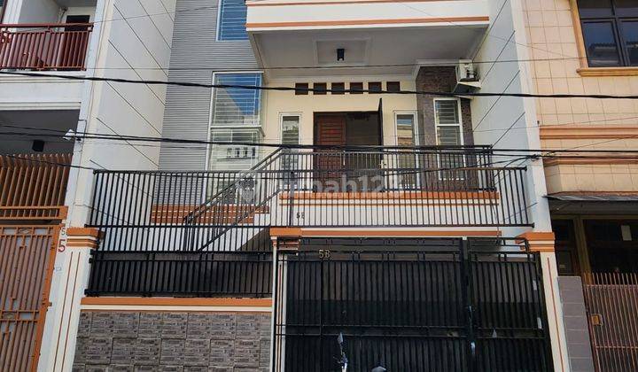 Di Jual Rumah Cantik, Siap Huni, 4 LT di Pademangan - Jakarta Utara 1