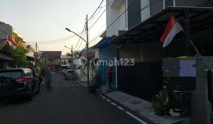 Di Jual Rumah 2 Lt, Bebas Banjir, Dekat Itc Cempaka Mas, di Sumur Batu Jakarta Pusat 2