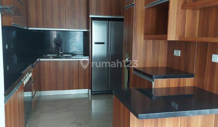 Di Sewakan Rumah Semi Furnished, 2 Lt, di Cipete Utara Jakarta Selatan 2