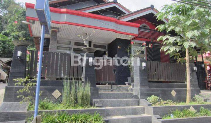 RUMAH PINGGIR JALAN 1