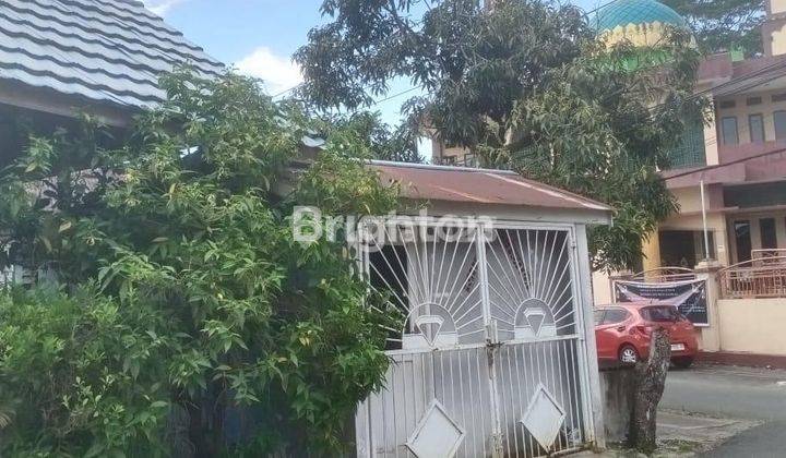 RUMAH HUNIAN NYAMAN DI JALAN A. WAHAB SYAHRANIE 2