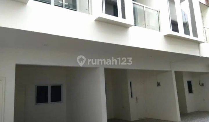 S543 Rumah 2 Lantai Lokasi di Cluster Cempaka Putih Tengah Jakarta Pusat 1