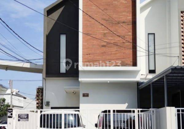 S513 Rumah 2 Lantai Full Furnished, Jatiwaringin Pondok Gede 1