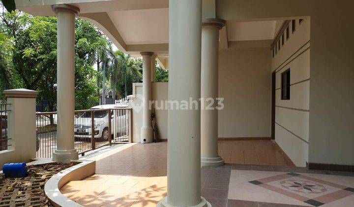 Dijual Rumah Villa melati mas, strategis,lingkungan nyaman 1