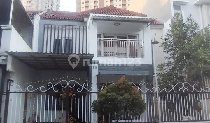 Affordable Sturdy 2-Story Full Granite Ready-to-Occupy Villa for Sale in Kalijudan, Surabaya