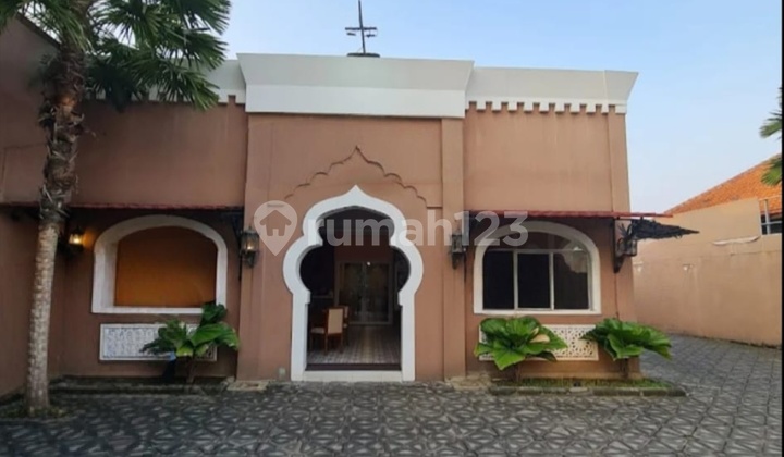 Rumah Usaha 2Lt Depan Kantor Samsat Cemengkalang Sidoarjo