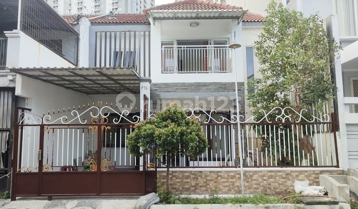 Affordable Sturdy 2-Story Full Granite Ready-to-Occupy Villa for Sale in Kalijudan, Surabaya