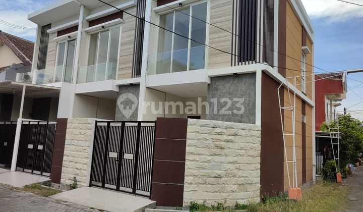 Rumah Gress 2 Lt Siap Huni di Sutorejo Prima Surabaya Dekat Ry Mulyosari Rumah Gress 2 Lt Siap Huni di Sutorejo Prima Surabaya Dekat Ry Mulyosari