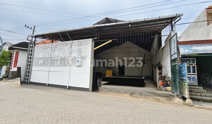 Ready-to-Use Warehouse in Simorejosari, Near Tanjung Perak Surabaya Ready-to-Use Warehouse in Simorejosari, Near Tanjung Perak Surabaya