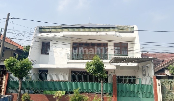 Rumah Kokoh 2Lt di Jalan Utama Perum Bendul Merisi Surabaya Dekat Royal Plaza, Polda & Kejaksaan 1