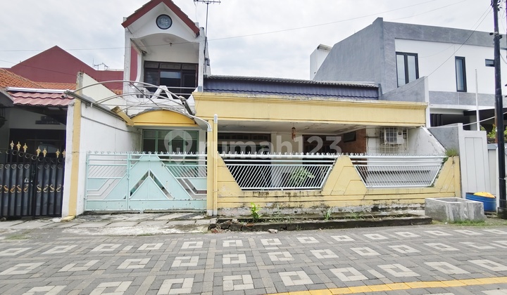 Spacious House on Main Road, Bendul Merisi South Housing, Near Plaza Marina, Royal Plaza & Polda Spacious House on Main Road, Bendul Merisi South Housing, Near Plaza Marina, Royal Plaza & Polda