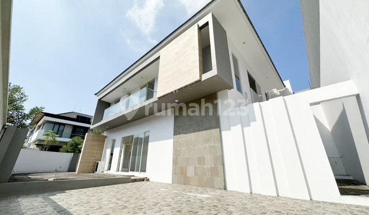 Rumah Mewah Gress 2Lt Kertajaya Indah Surabaya Dekat Galaxy Mall Rumah Mewah Gress 2Lt Kertajaya Indah Surabaya Dekat Galaxy Mall