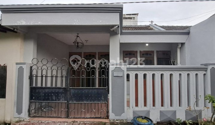 For Rent/Sale Bendul Merisi House Surabaya Near Royal Plaza & Polda 2