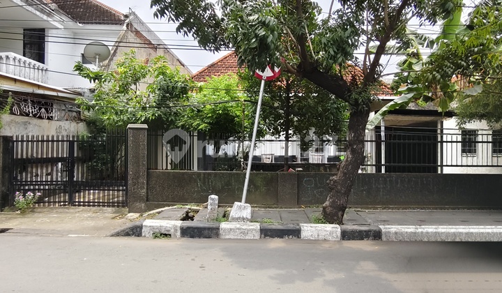 Ry House Jl Joyoboyo Near Wonokromo Suitable for Office / Business