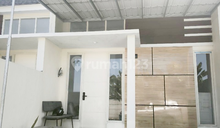 Rumah Baru Free DP Ready Unit Siap Huni Permata Gununganyar Surabaya Rumah Baru Free DP Ready Unit Siap Huni Permata Gununganyar Surabaya