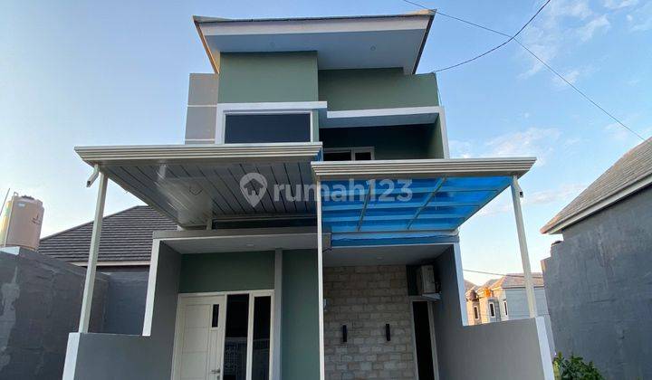 Dijual Rumah Batas Kota Surabaya 2 Lt Siap Huni Bonus Interior Banyak  Rumah Semi Furnished Baru di Pakal surabaya, Pakal 1