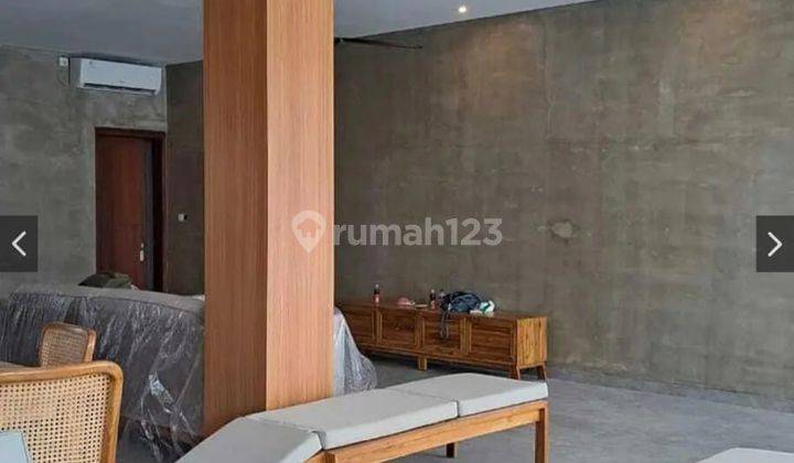 Dijual Villa Minimalis Modern Yang Bagus di Nusa Dua 1