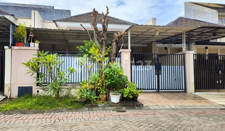 FOR SALE ALAM GALAXY HOUSE SURABAYA QUIET & GREEN LOCATION 1