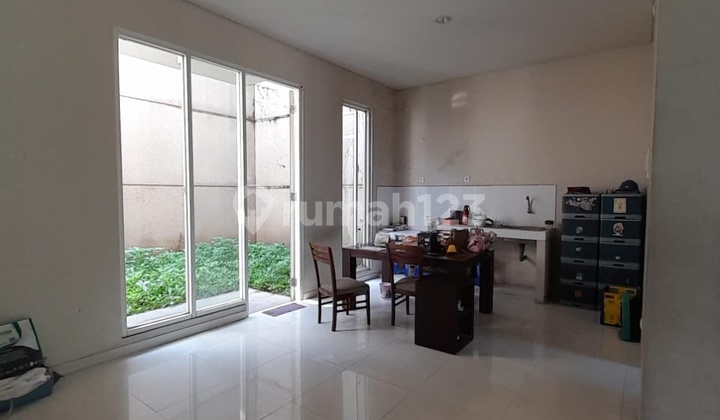 JUAL RUMAH ROYAL RESIDENCE SURABAYA MODERN STRATEGIS 2