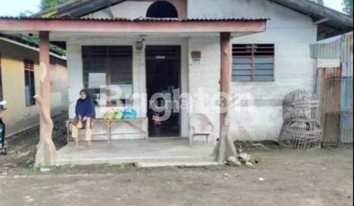 RUMAH LEBAR DAN PANJANG DI HITUNG TANAH TANAH. GLUGUR RIMBUN 1