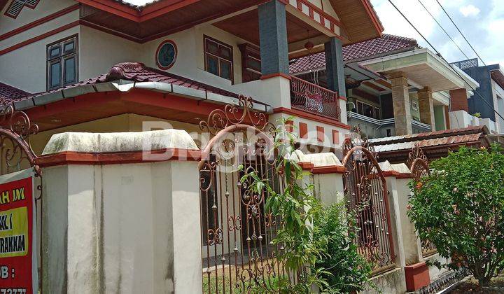 Rumah Mewah di Komplek Elit Jl Riau 2