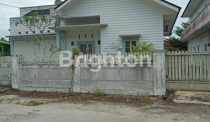 Dikontrakkan Rumah Bulatan dan Kos²an Jl Labersa 1