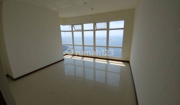 Condominium Green Bay Pluit Tipe 3 Bedroom Unfurnished View Kolam  2