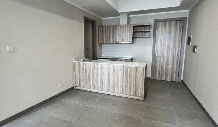 Condominium Menara Jakarta Tipe 2 Bedroom Unfurnished Bagus View Kota 1