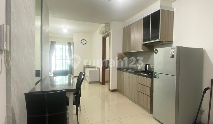 Condominium Greenbay Pluit 2 BR Furnished Siap langsung Huni Uk. 74 M2  2