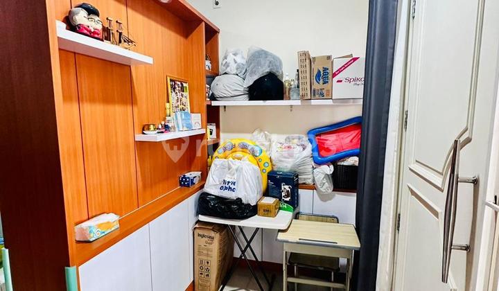 For Sale Rumah Greenlake City West Europe Kondisi Semi Furnished Hadap Selatan Best Price!! 2