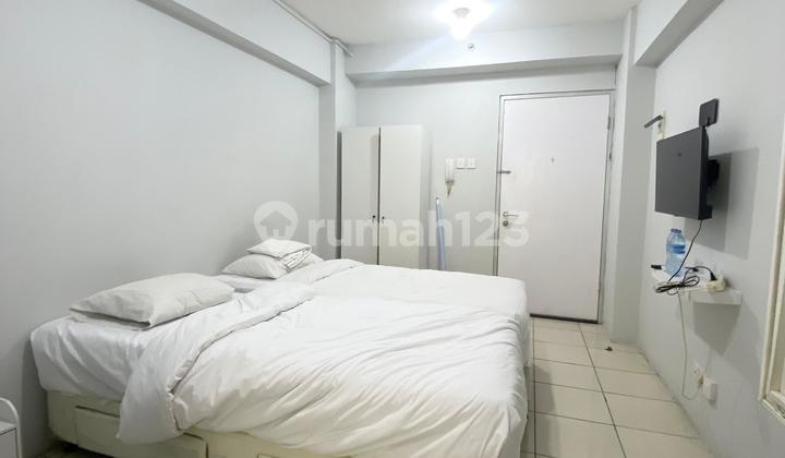 Greenbay Pluit Apartment 2 Bedroom Semi-Furnished Mall View Size 21 M2