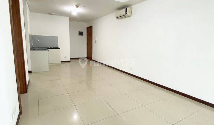 Condominium Green Bay Pluit Tipe 2 Bedroom Unfurnished View Kolam Siap Huni  1