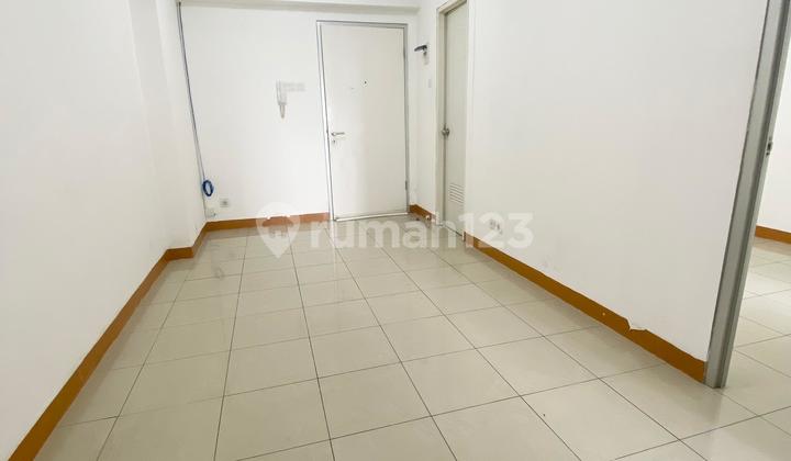 Rent Apartemen Greenbay Pluit Tipe 2 BR Unfurnished View Kolam Uk. 42 M2  1