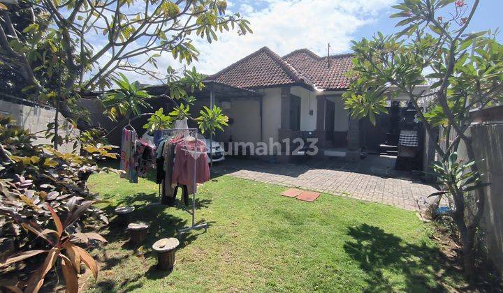 Dijual rumah second desain minimalis lantai 1 di panjer denpasar selatan  1