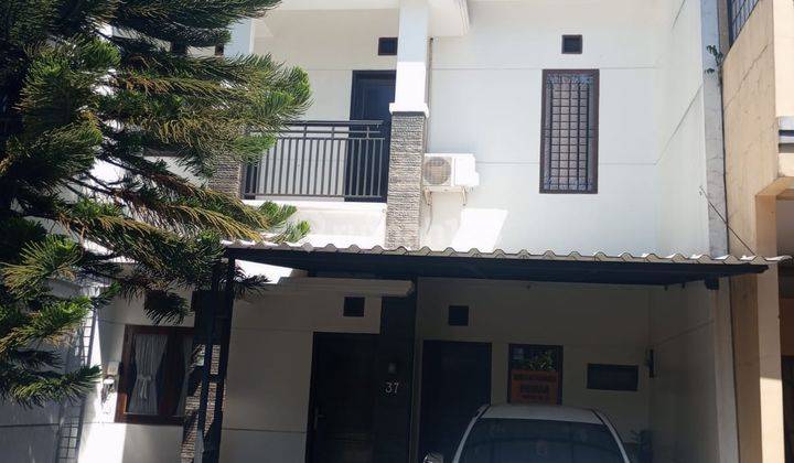 Disewakan Rumah Bagus SHM Margahayu, Bandung 1