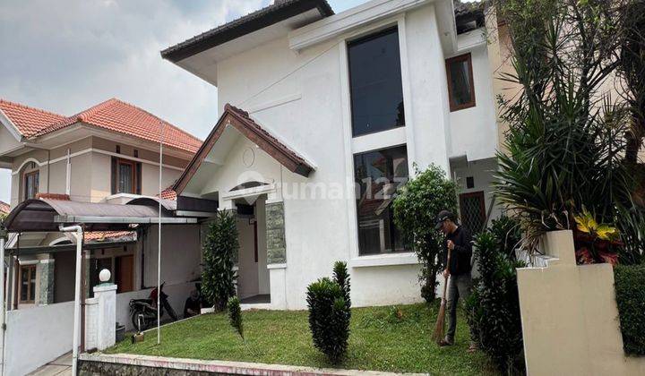 Dijual Rumah Terawat Siap Pakai Di Cigadung Bandung 1